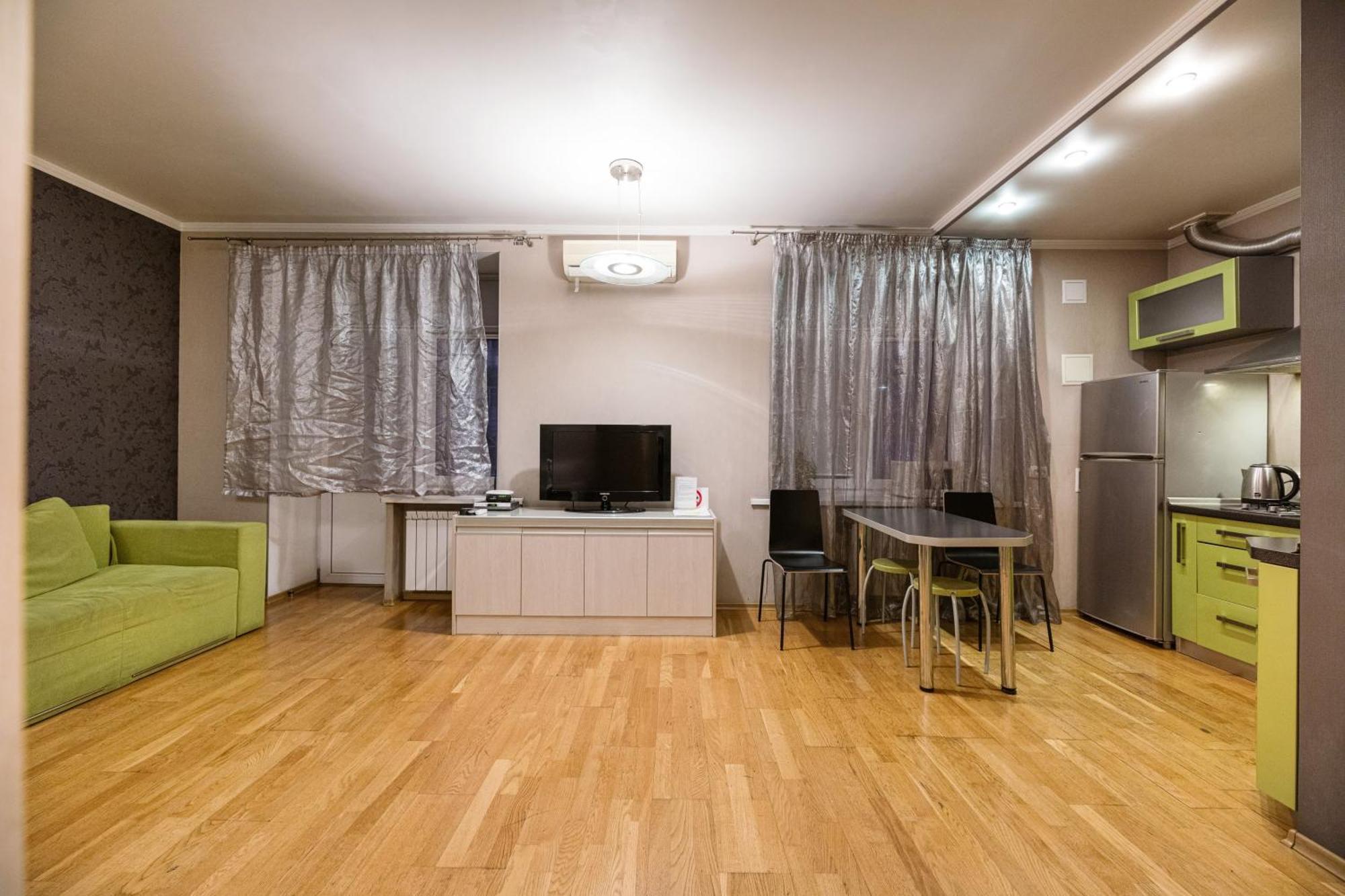 דירה Partner Saksahans'koho